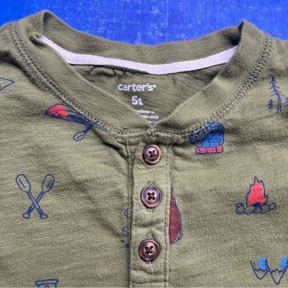Carter’s green camping long sleeve shirt, size 5T - Picture 2 of 8